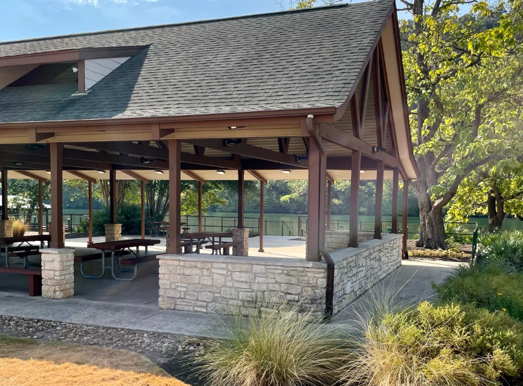 Lake Club boat ramp and pavilion on Lake Austin at Steiner Ranch